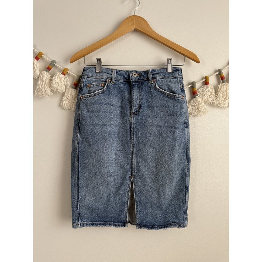 Anthropologie Pilcro Denim Slit Jean Mini Skirt Medium Wash Stretchy Grunge 0